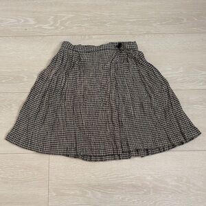 3/$10 Ann Taylor Black and Gray Plaid A-Line Skirt